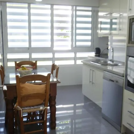 Carihuela 3 Bed Apt 아파트 토레몰리노스